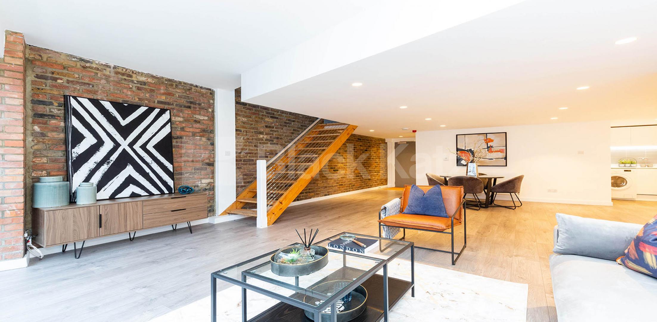 			STUNNING 3 BEDROOM WAREHOUSE CONVERSION , 3 Bedroom, 1 bath, 1 reception Apartment			 EAGLE HOUSE-EAGLE WHARF ROAD, ANGEL-OLD STREET-SHOREDITCH
